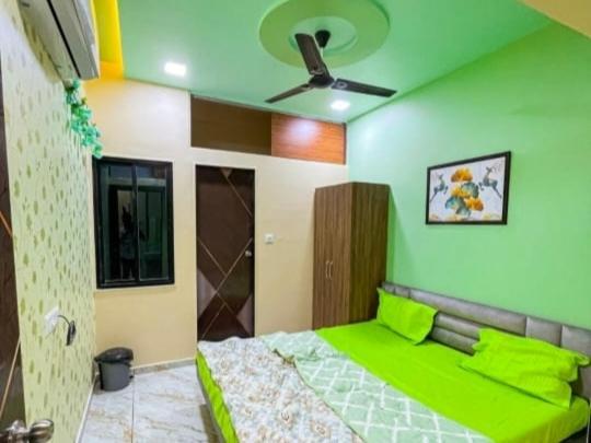 Garudeshwar Jai Swaminarayan Delux Homestay מראה חיצוני תמונה